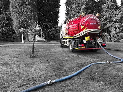 Tanker emptying